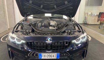 BMW M4 COMPETITION pieno