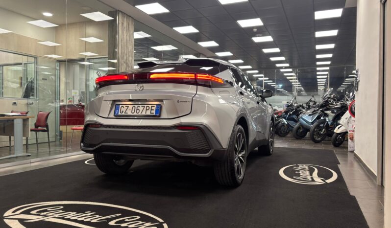 TOYOTA C-HR 2.0PHEV E-CVT TREND pieno