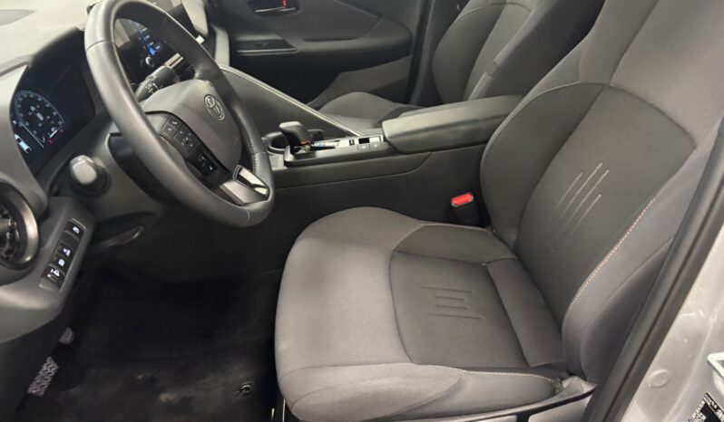 TOYOTA C-HR 2.0PHEV E-CVT TREND pieno