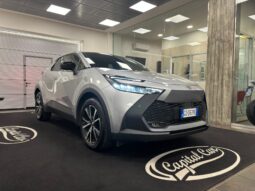 TOYOTA C-HR 2.0PHEV E-CVT TREND pieno