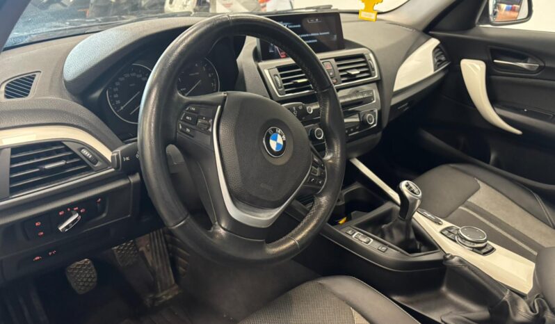 BMW SERIE 1 116I pieno