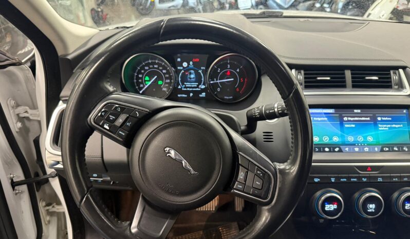 JAGUAR E-PACE pieno