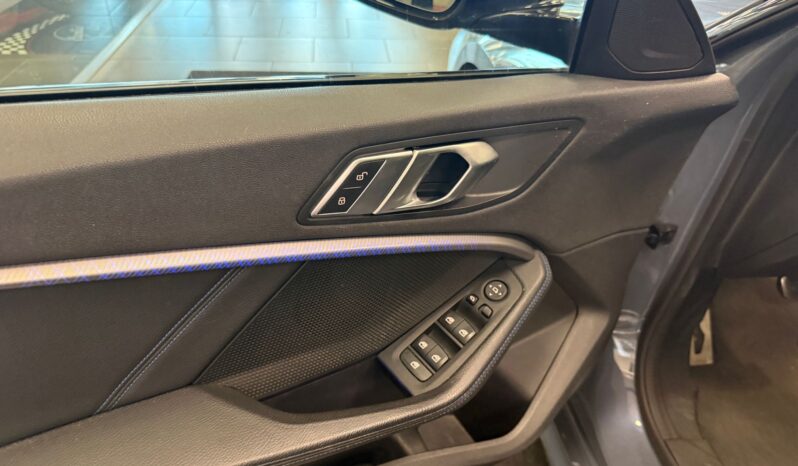 BMW M 235I M-SPORT pieno