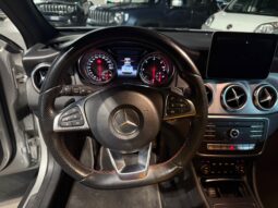 MERCEDES-BENZ GLA 200D 4 MATIC pieno