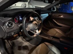MERCEDES-BENZ GLA 200D 4 MATIC pieno