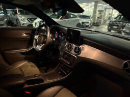 MERCEDES-BENZ GLA 200D 4 MATIC pieno