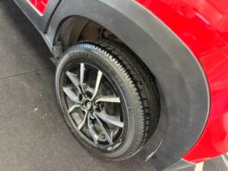 MAHINDRA KUV 100 pieno