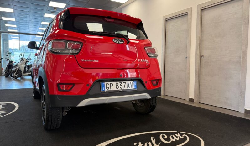 MAHINDRA KUV 100 pieno