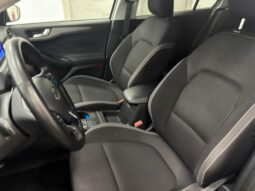 FORD FOCUS STATION pieno