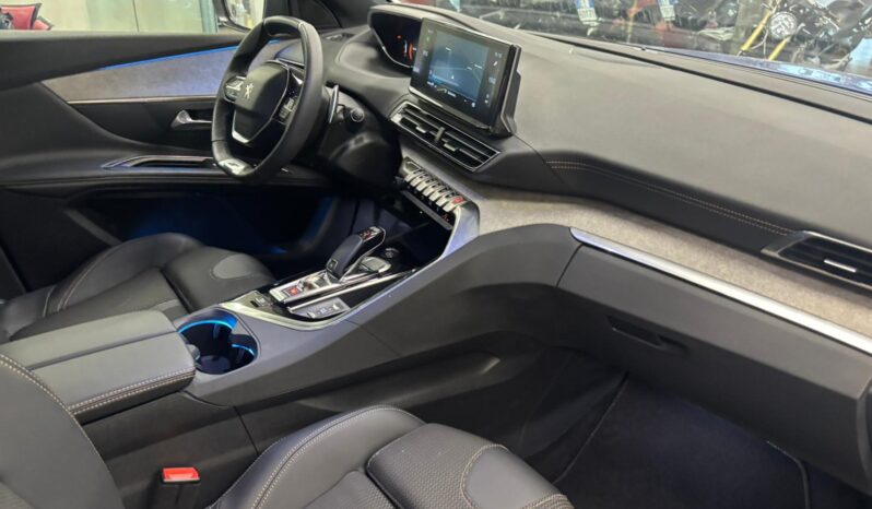 PEUGEOT 3008 pieno