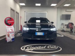 VOLKSWAGEN GOLF 8 GTD pieno