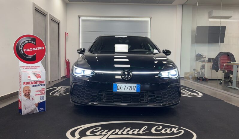 VOLKSWAGEN GOLF 8 GTD pieno