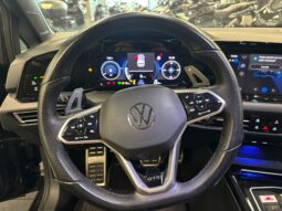 VOLKSWAGEN GOLF 8 GTD pieno
