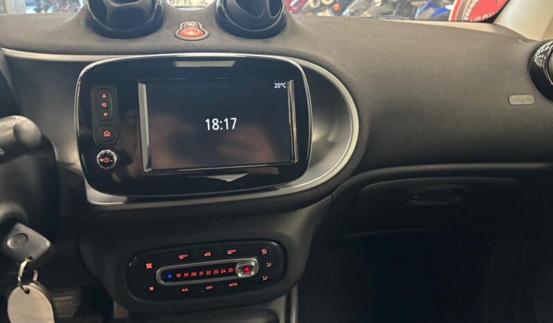 SMART FORTWO pieno
