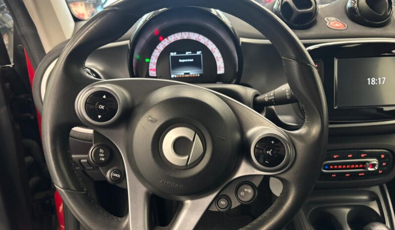SMART FORTWO pieno