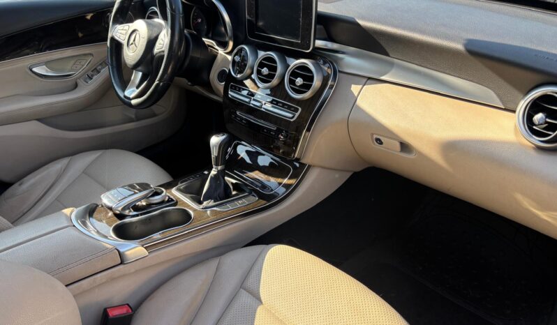 MERCEDES-BENZ C220D pieno