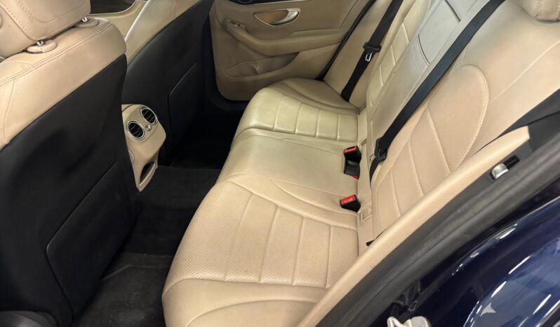 MERCEDES-BENZ C220D pieno