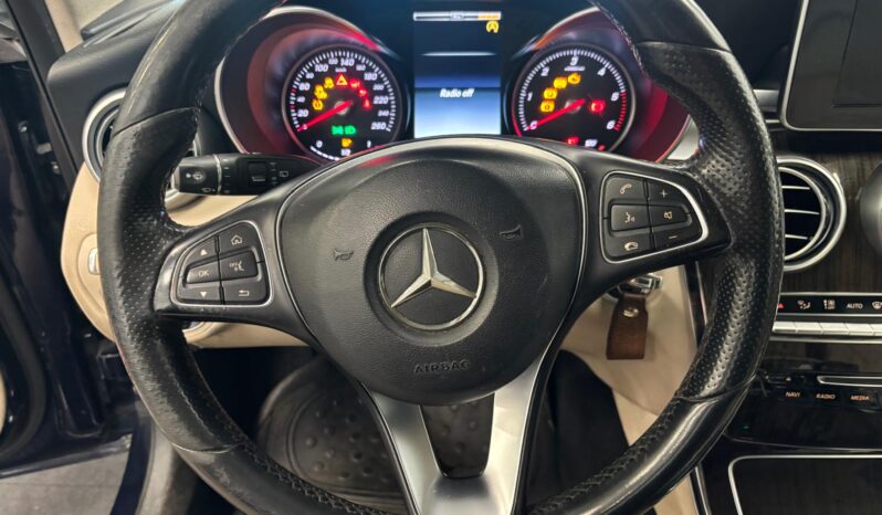MERCEDES-BENZ C220D pieno