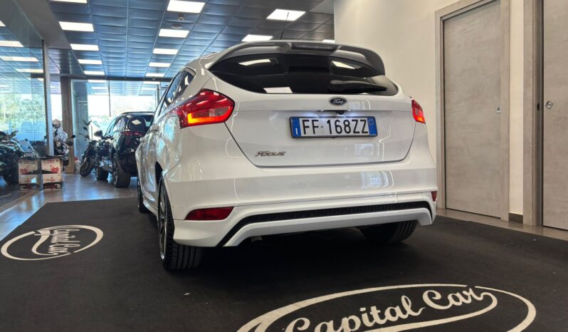 FORD FOCUS ST LINE pieno