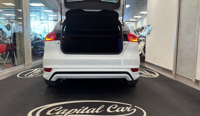 FORD FOCUS ST LINE pieno