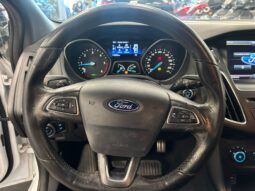 FORD FOCUS ST LINE pieno