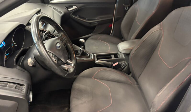 FORD FOCUS ST LINE pieno