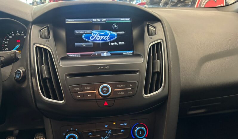 FORD FOCUS ST LINE pieno