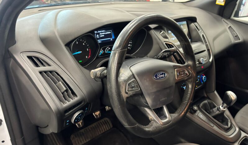 FORD FOCUS ST LINE pieno