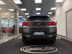 BMW X2 18D pieno