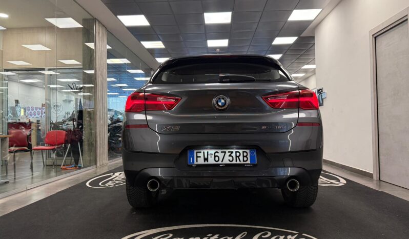 BMW X2 18D pieno