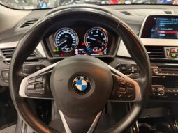 BMW X2 18D pieno