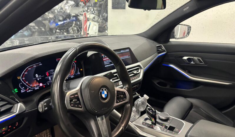 BMW 320D XDRIVE pieno