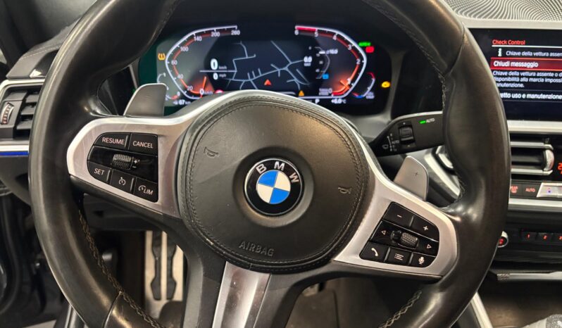 BMW 320D XDRIVE pieno