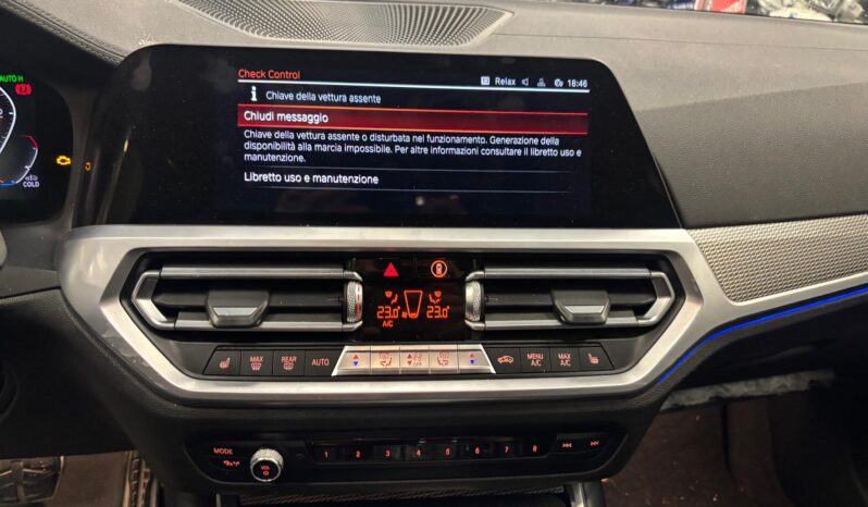 BMW 320D XDRIVE pieno