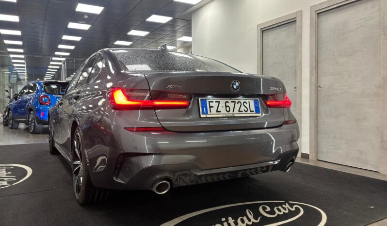 BMW 320D XDRIVE pieno