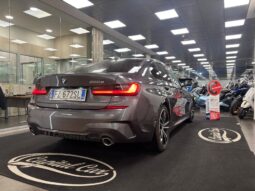 BMW 320D XDRIVE pieno