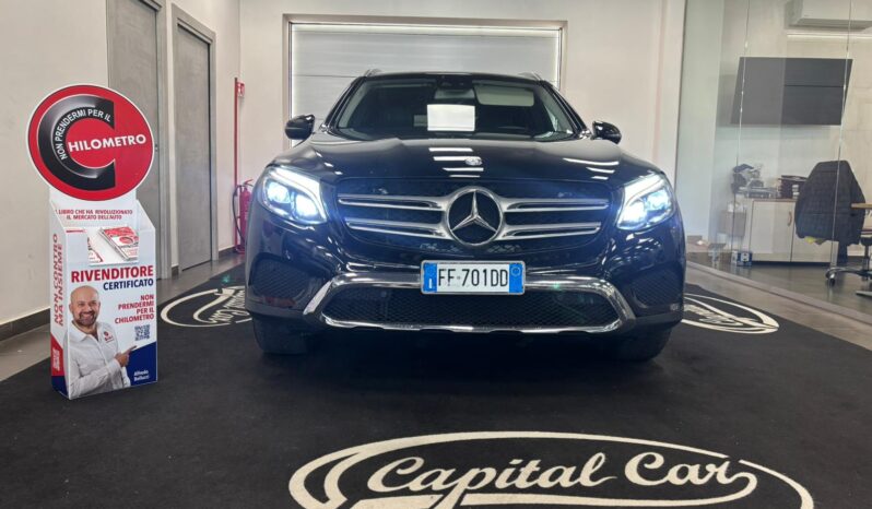 MERCEDES BENZ GLC 250D 4 MATIC pieno