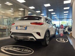 KIA XCEED pieno