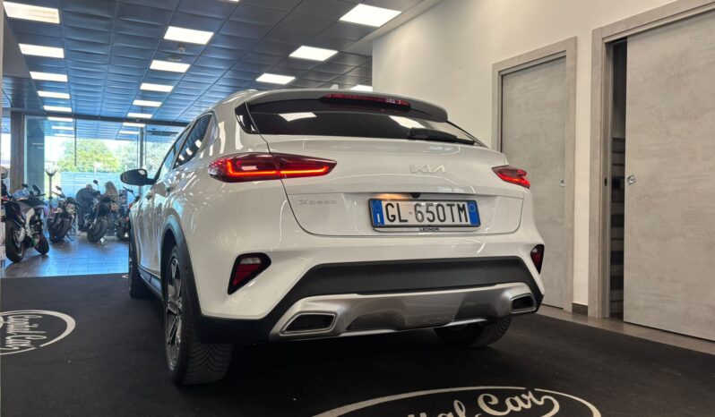 KIA XCEED pieno