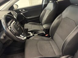 KIA XCEED pieno