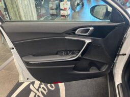 KIA XCEED pieno