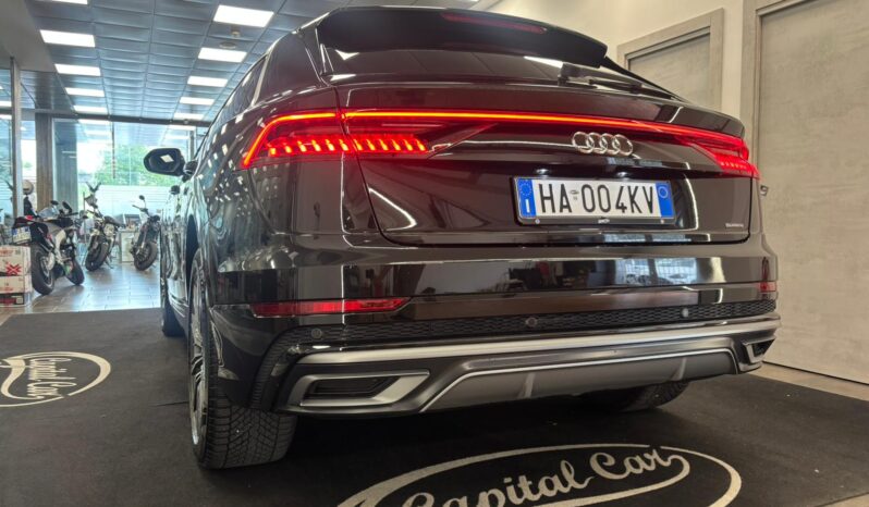 AUDI Q8 MHEV QUATTRO S-LINE pieno