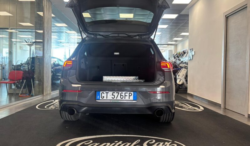 VOLKSWAGEN GOLF GTI pieno