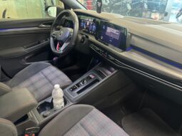 VOLKSWAGEN GOLF GTI pieno