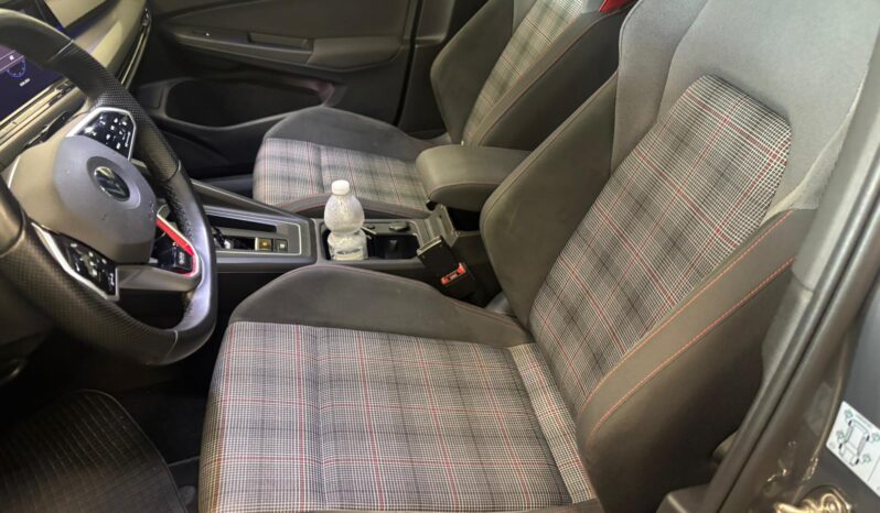 VOLKSWAGEN GOLF GTI pieno