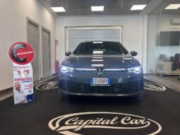 VOLKSWAGEN GOLF GTI pieno