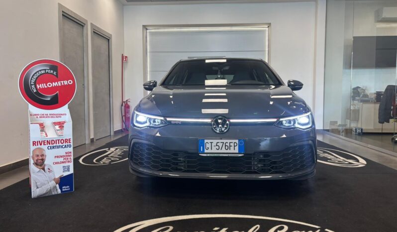 VOLKSWAGEN GOLF GTI pieno