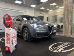ALFA ROMEO STELVIO 2.2TDI 190CV SUPER pieno