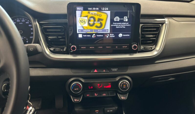 KIA STONIC 1.0T-GDI MHEV DCT STYLE pieno