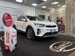 KIA STONIC 1.0T-GDI MHEV DCT STYLE pieno